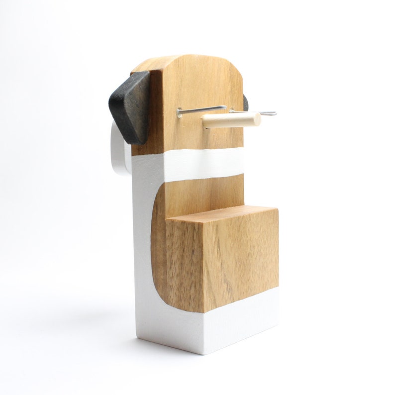 Saint Bernard Dog Eyeglass Stand.