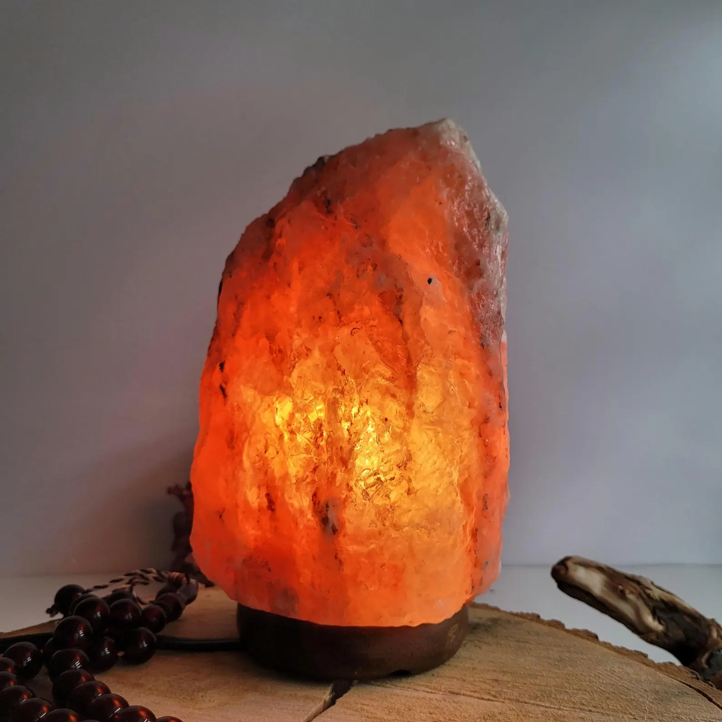 Natural salt crystal lamp