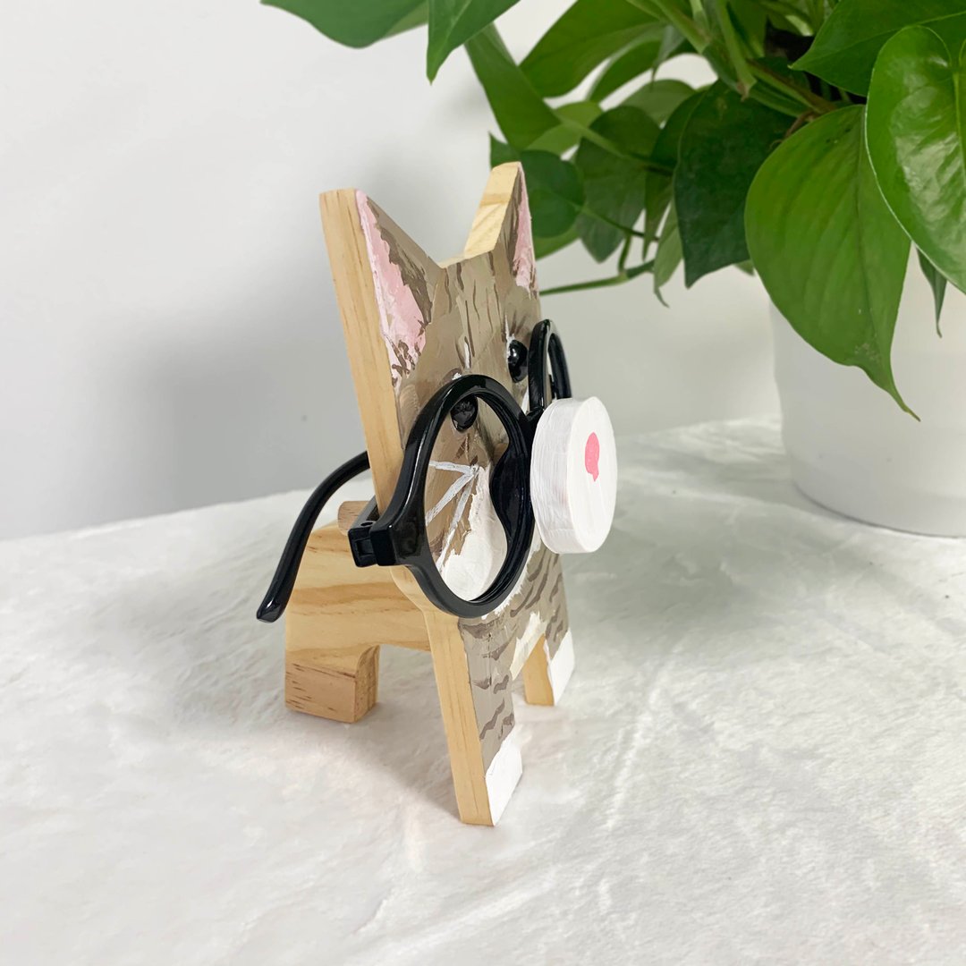 Cute Little Gray Cat Eyeglasses Stand
