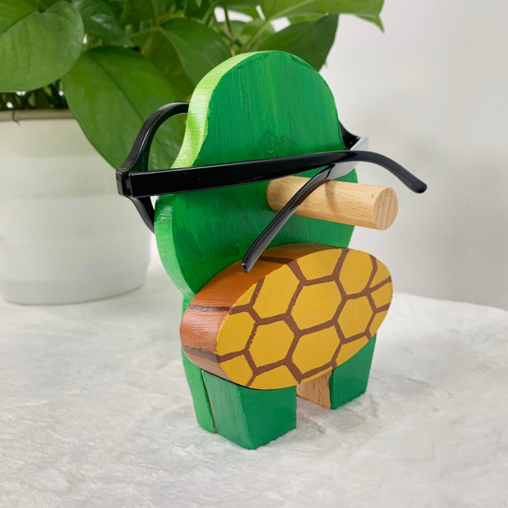 Tortoise Glasses Stand