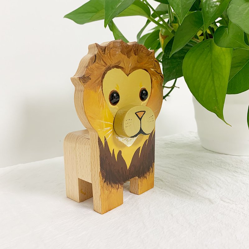 Lion Eyeglasses Stand