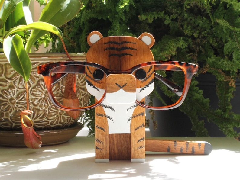 Tiger Eyeglass Stand.