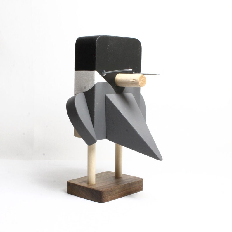 Chickadee Eyeglass Stand.