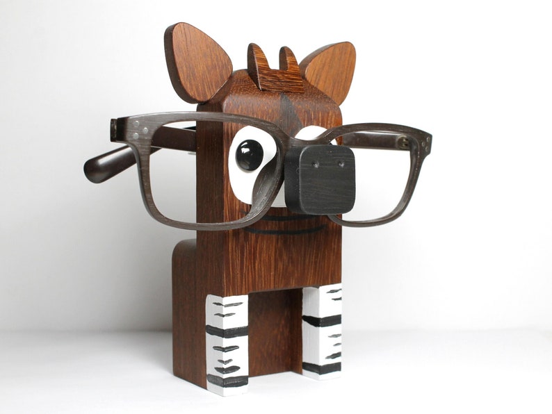 Okapi Eyeglass Stand.