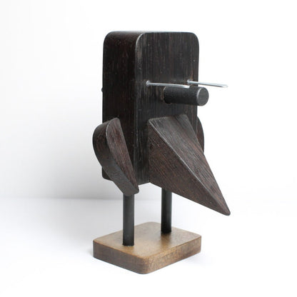 Raven Eyeglass Stand.