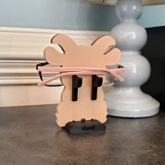 Unique Sheep Eyeglas Stand.