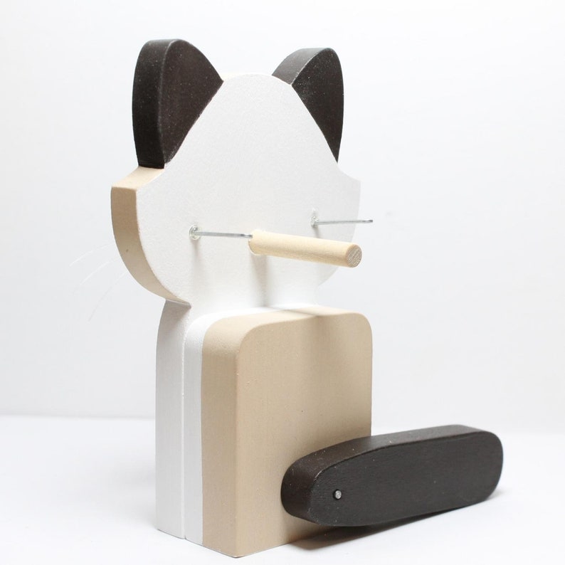 Ragdoll Cat Eyeglass Stand.