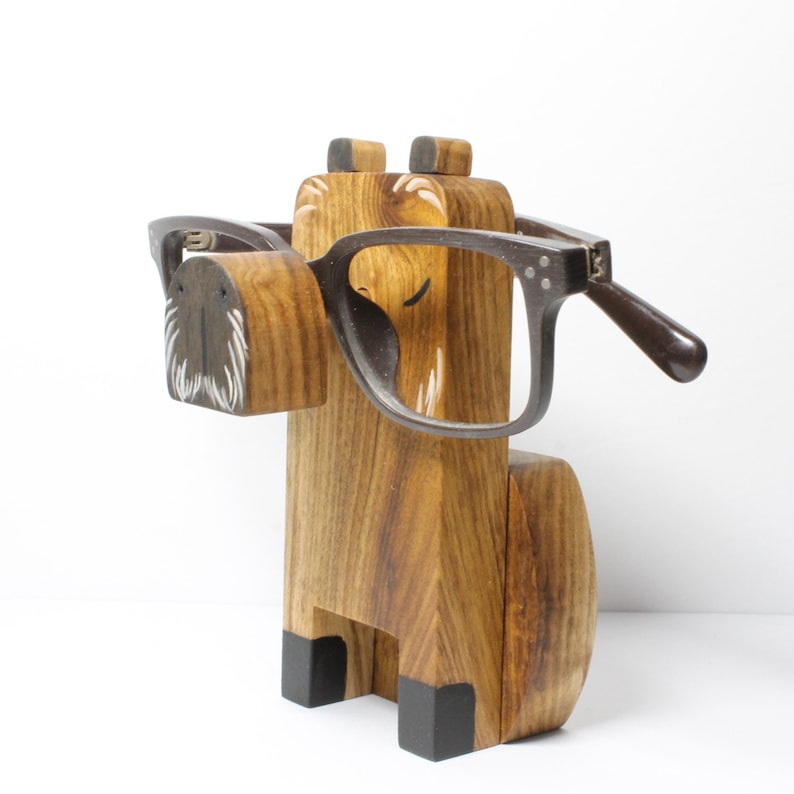 Capybara Eyeglass Stand.
