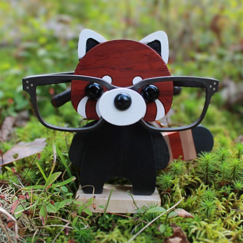 Red Panda Eyeglass Stand.