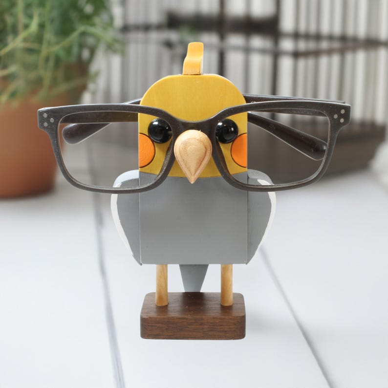 Cockatiel Eyeglass Stand.