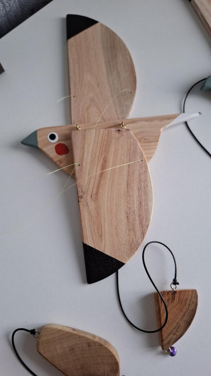 Flying Handmade Solid Wood Nightingale Pendant Decoration